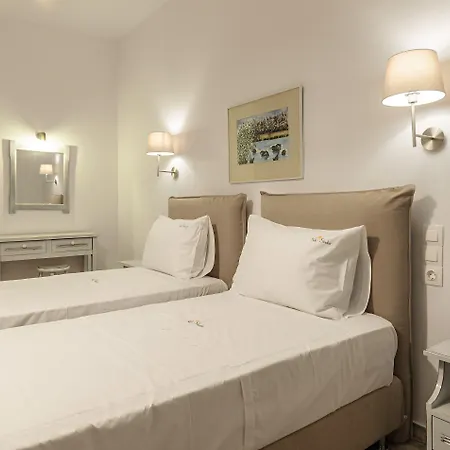 Kiki Studios Apartment