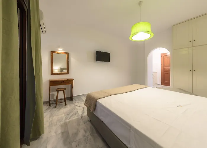 Kiki Studios Apartment