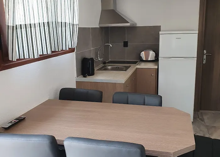 Kiki Studios Apartment *