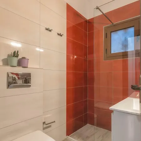 Kiki Studios Apartment